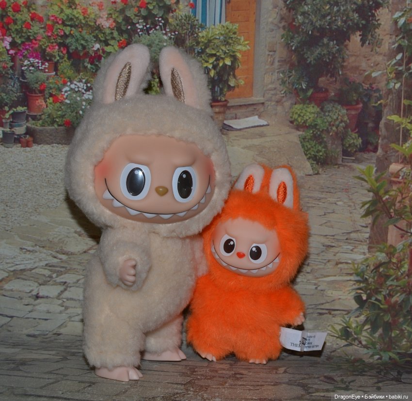 Labubu the Monsters Pin for Love Z
