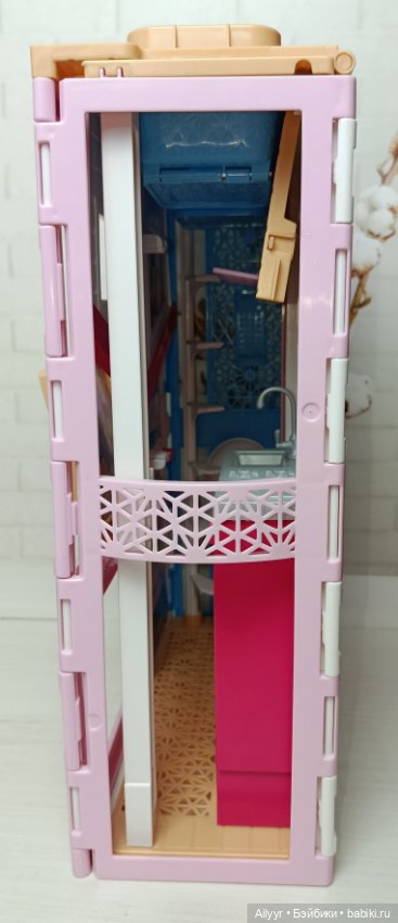 Дом Барби Barbie Mattel фирменный раскладной (фото 3)