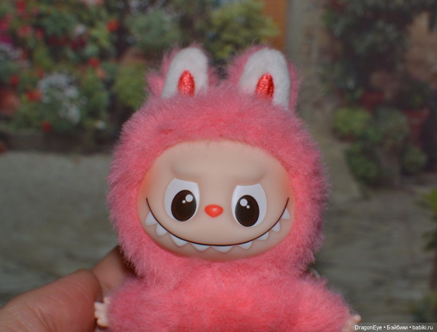 Labubu the Monsters Pin for Love N