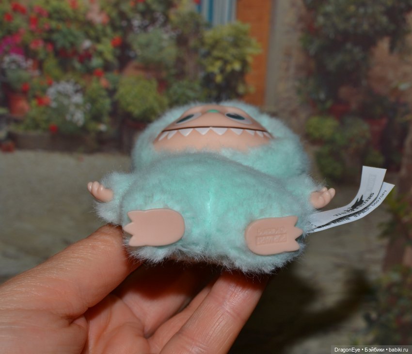 Labubu the Monsters Pin for Love I (фото 7)