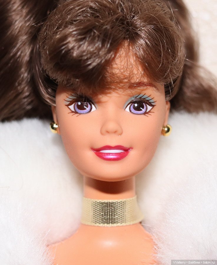 Winter Rhapsody Barbie Doll 1996 (брюнетка) (фото 3)