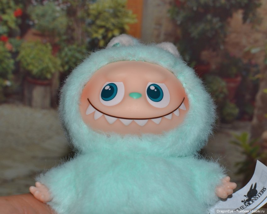 Labubu the Monsters Pin for Love I