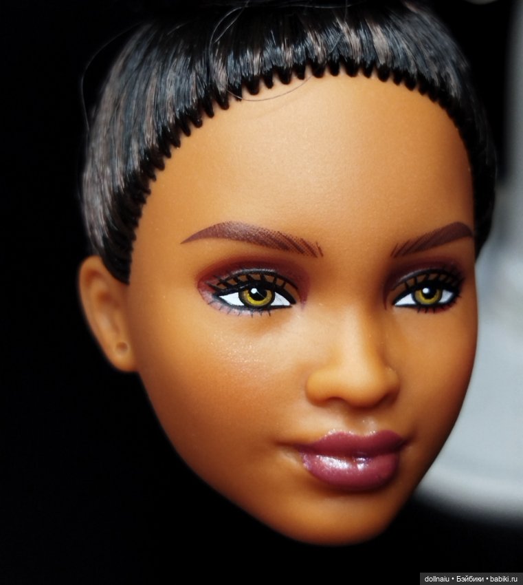 Голова barbie basics model 08 Мбили (фото 3)