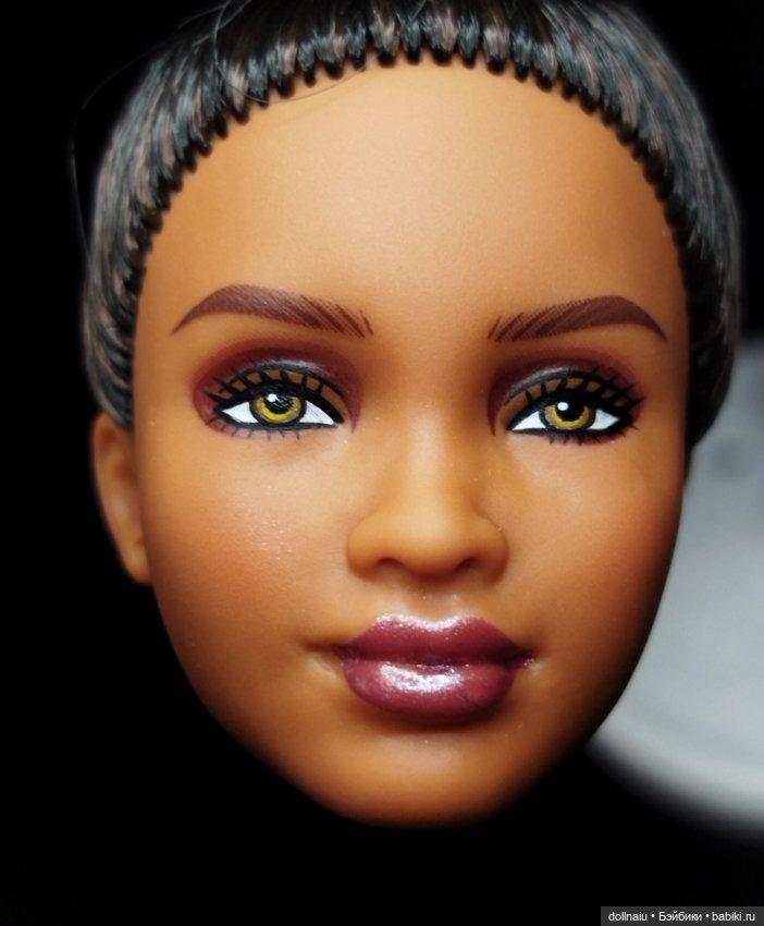 Голова barbie basics model 08 Мбили