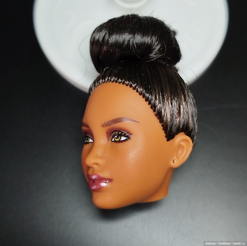 Голова barbie basics model 08 Мбили (фото 5)