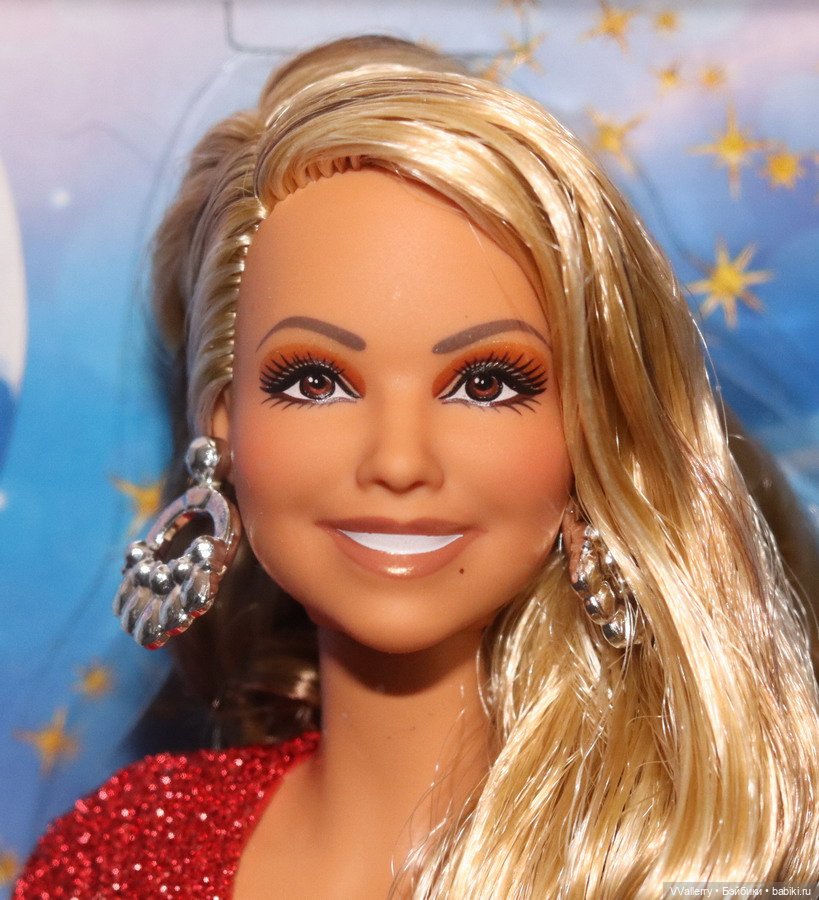 Barbie x Mariah Carey Holiday Celebration Doll (фото 3)