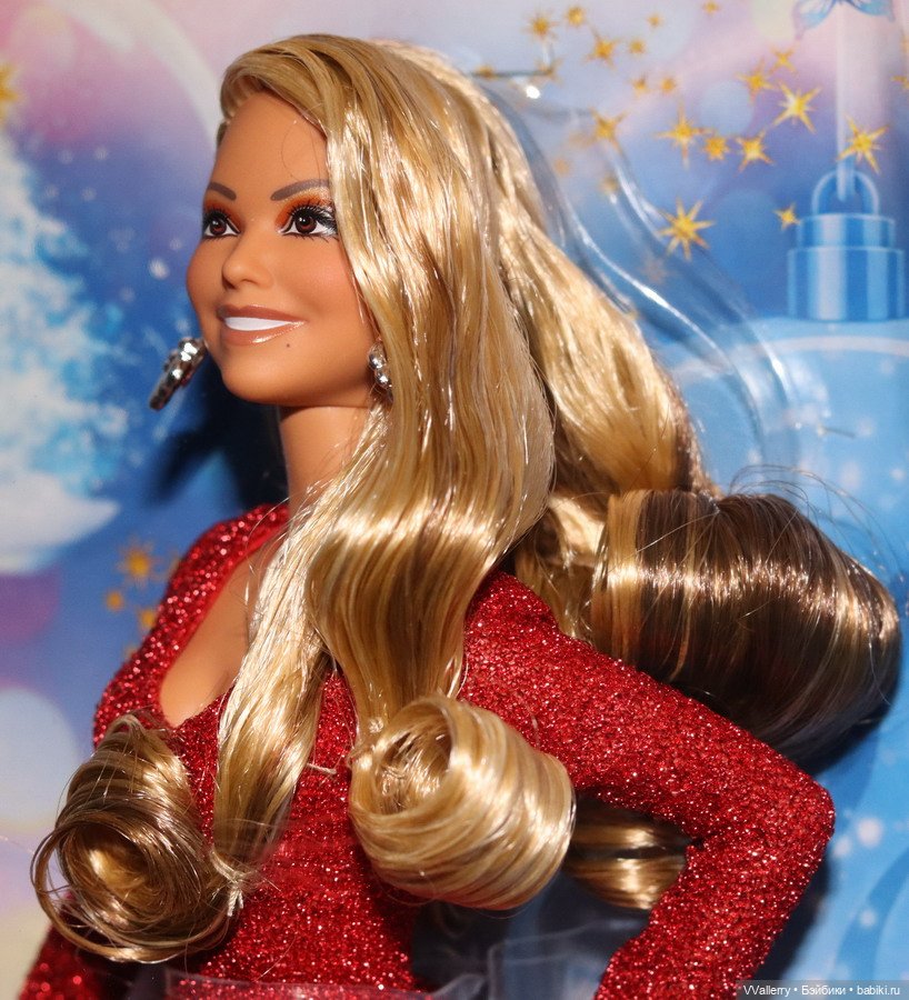 Barbie x Mariah Carey Holiday Celebration Doll (фото 5)