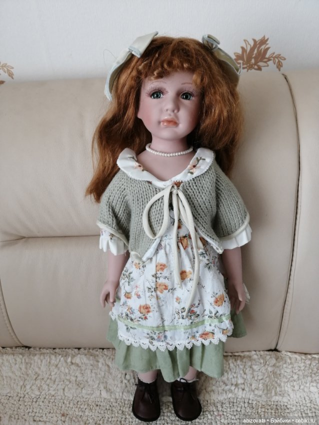 Фарфоровая кукла Керол Angel Collection (фото 3)