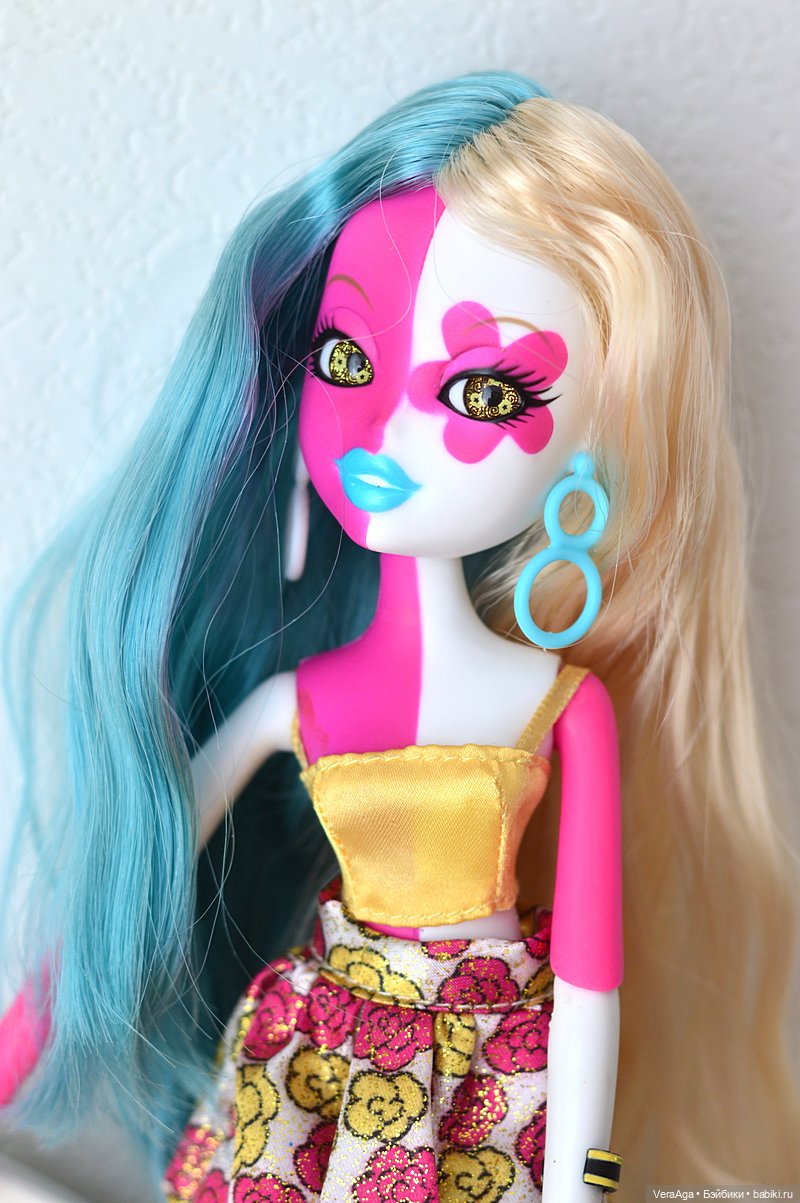 Bratzillas Switch-A-Witch (фото 7)