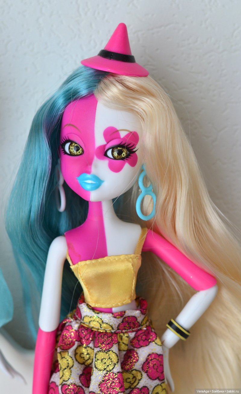 Bratzillas Switch-A-Witch (фото 2)