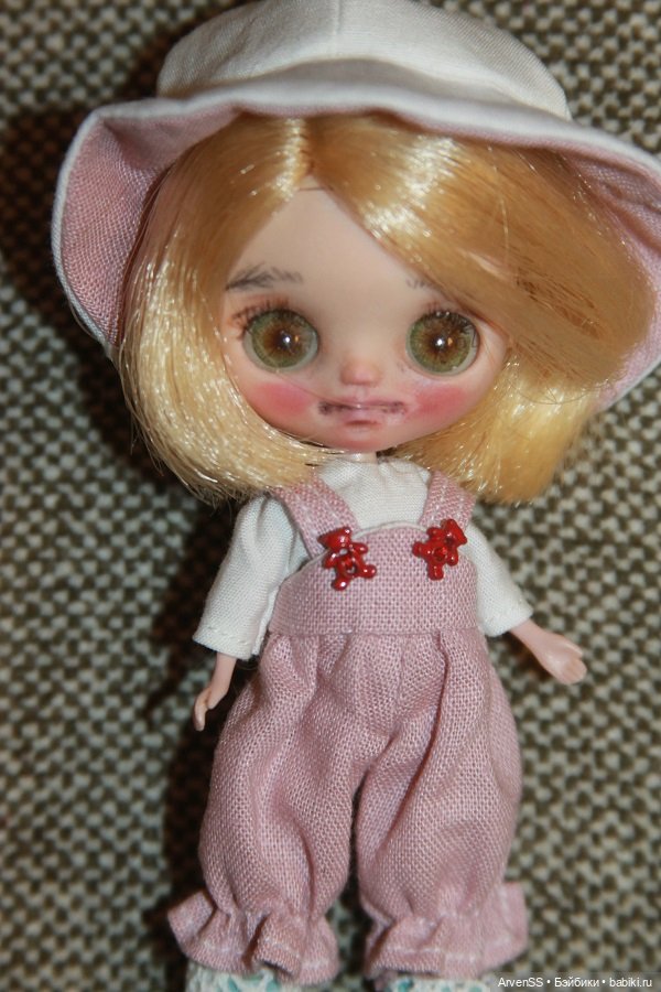 Кастом мини Blythe от Hasbro (фото 2)