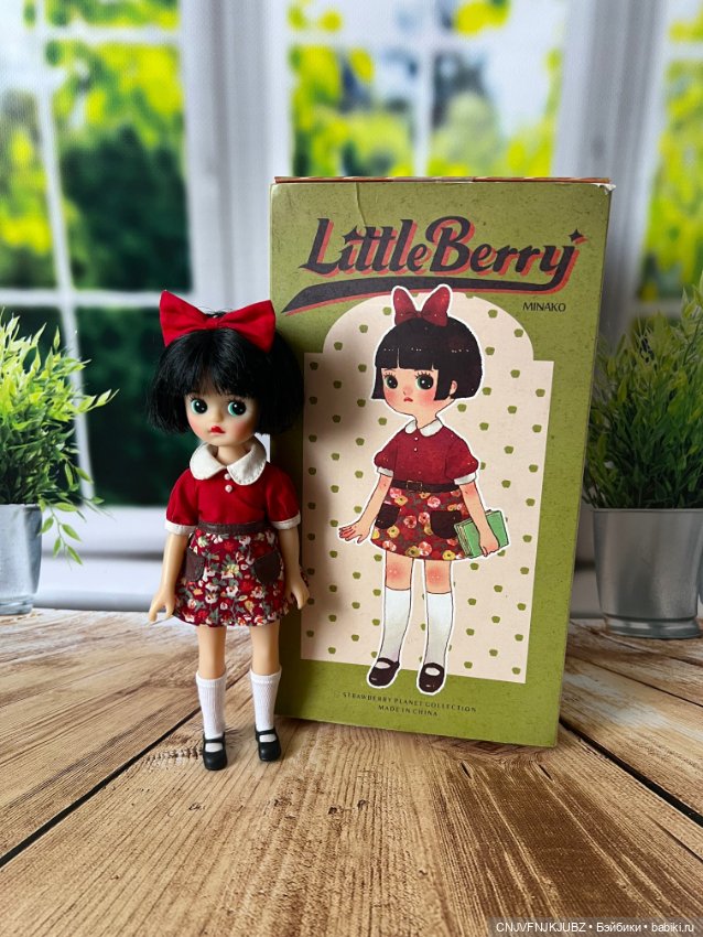 Виниловая кукла LittleBerry (фото 7)