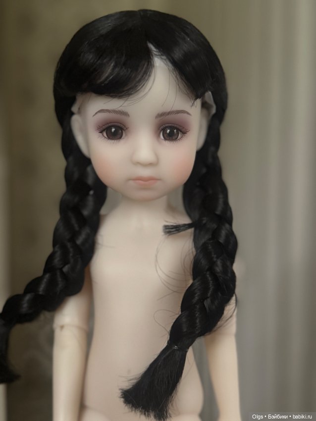 Ванда от Руби Ред, Wanda Ruby Red