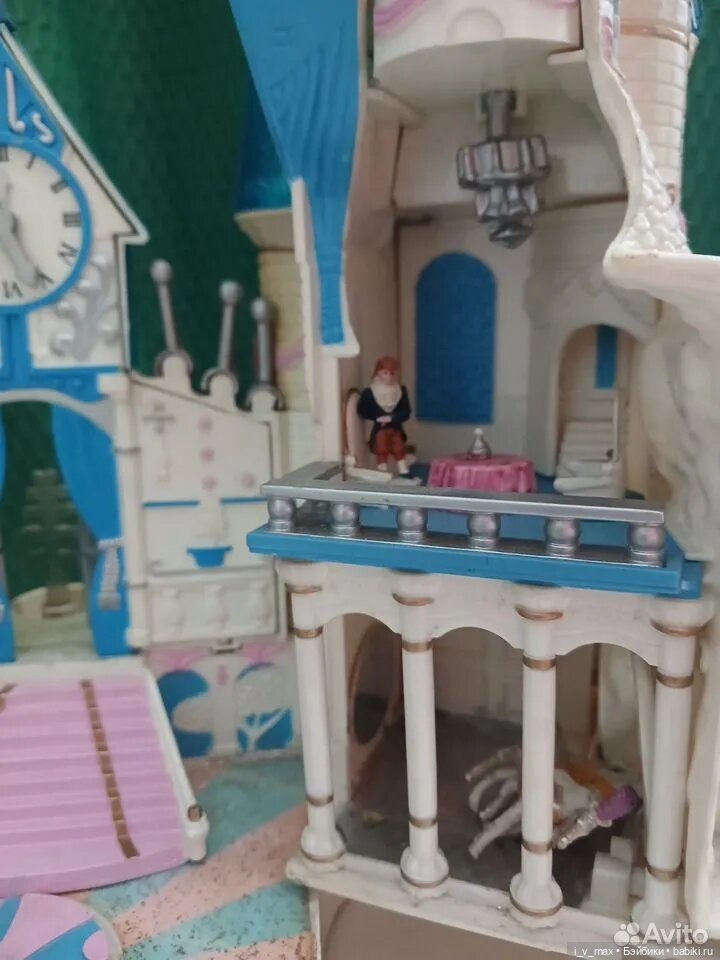 Винтажный Диснеевский замок