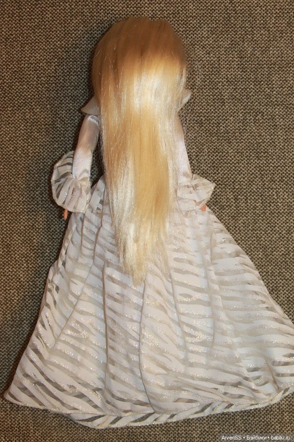 Crystal Splendor Barbie (1996) (фото 6)