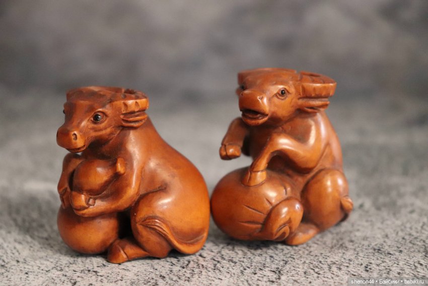 Нэцкэ "Быки" — Статуэтки