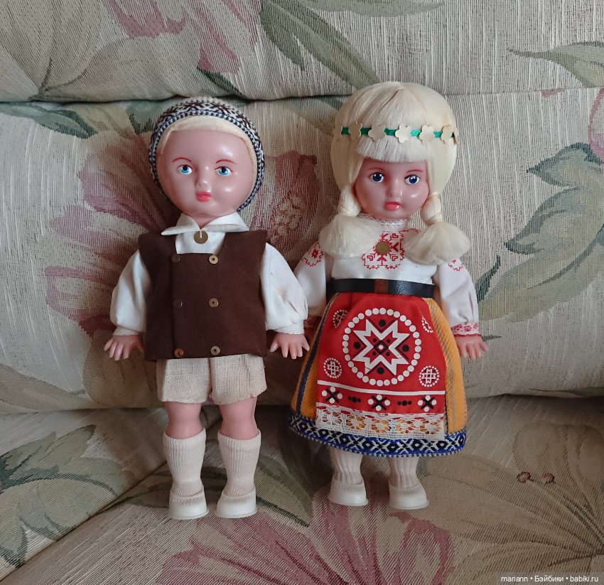 Куклы винтажные в национальных костюмах Эстонии (Salvo)