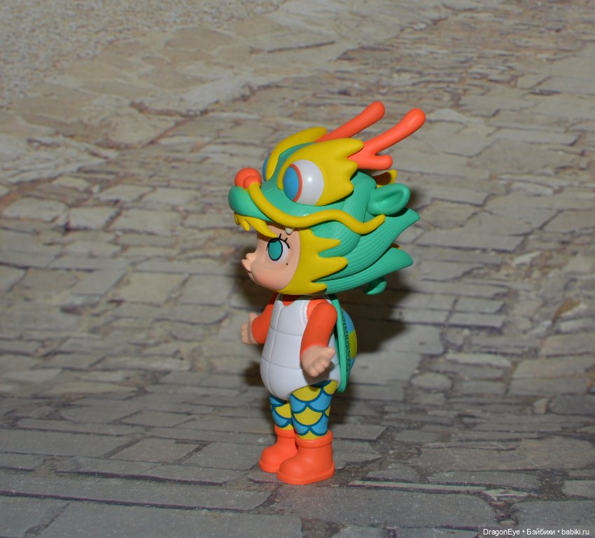 Дракон Popmart Molly Court Auspicious Beast Series №2 (фото 4)