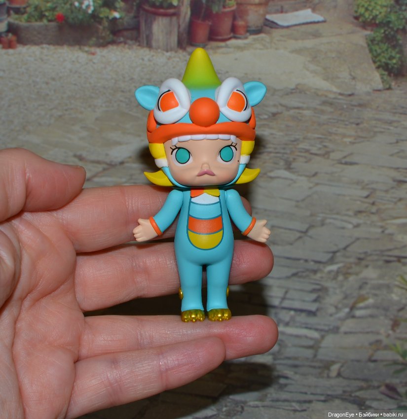 Дракон Popmart Molly Court Auspicious Beast Series №5