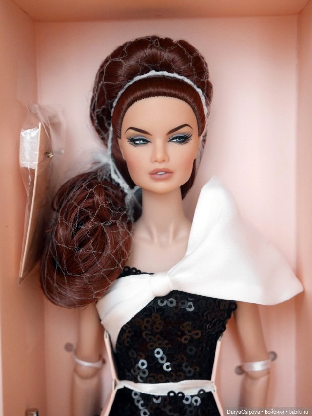 IT Nu Face Erin Salston "Night out" нрфб