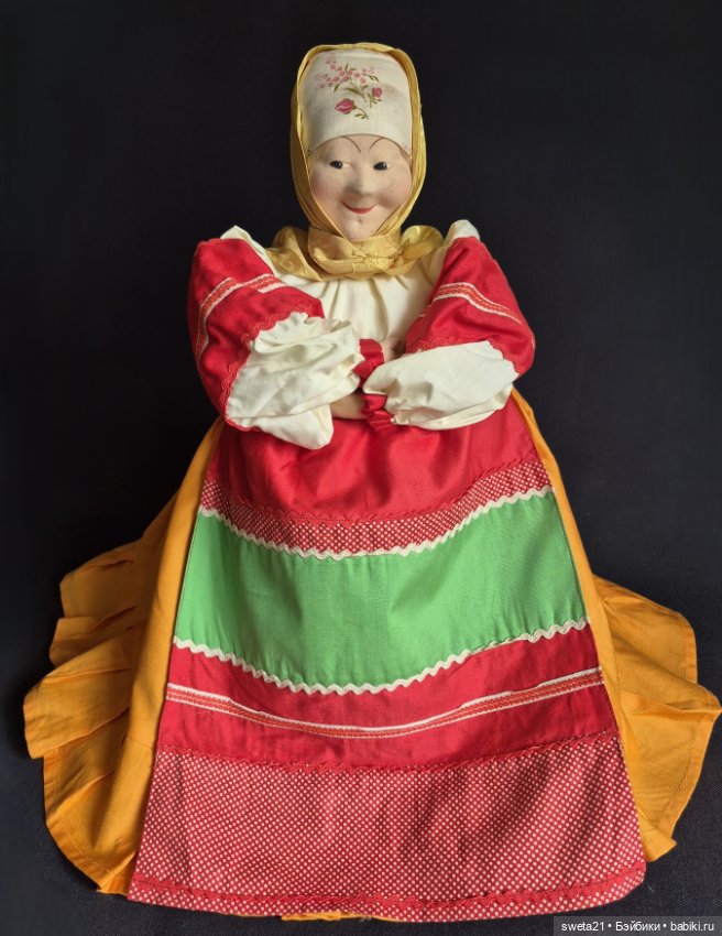 Кукла-грелка на чайник СССР