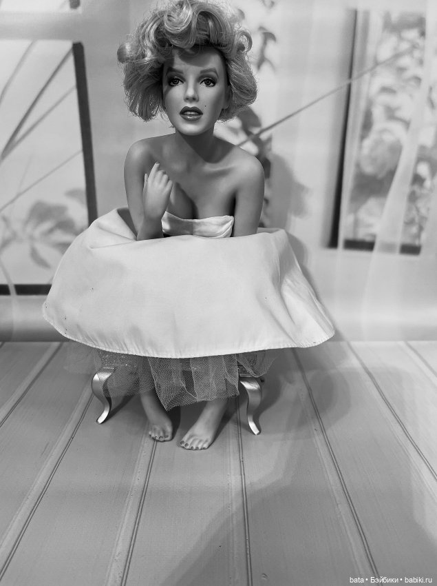 Фарфоровая кукла Marilyn Monroe от Franklin Mint Love Marilyn (фото 4)