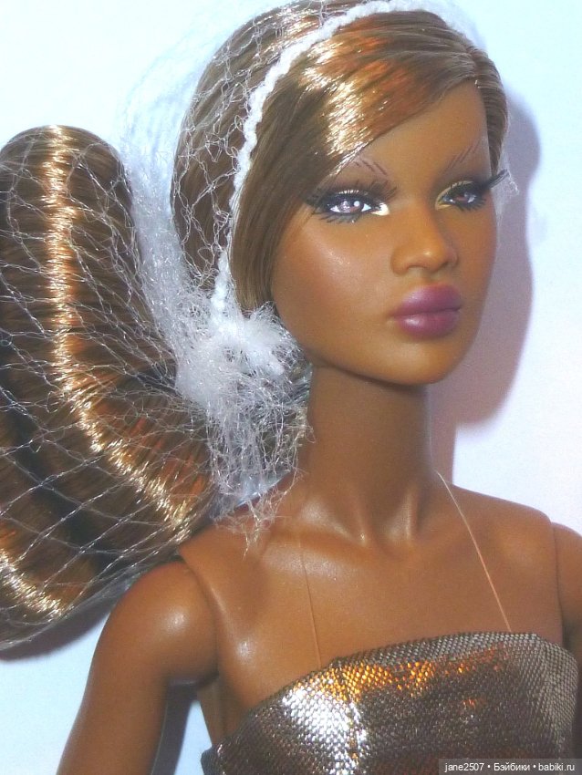 Fashion royalty Nu Face Nadja Optic Gold NRFB (фото 4)