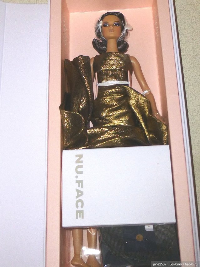 Fashion royalty Nu Face Lilith Lustre NRFB