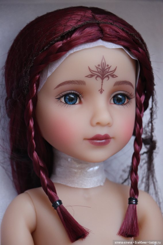 Медея с росписью на лице Руби Ред, Medea Ruby Red, полный комплект (фото 6)