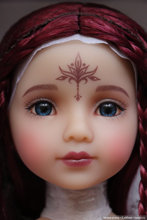 Медея с росписью на лице Руби Ред, Medea Ruby Red, полный комплект (фото 7)