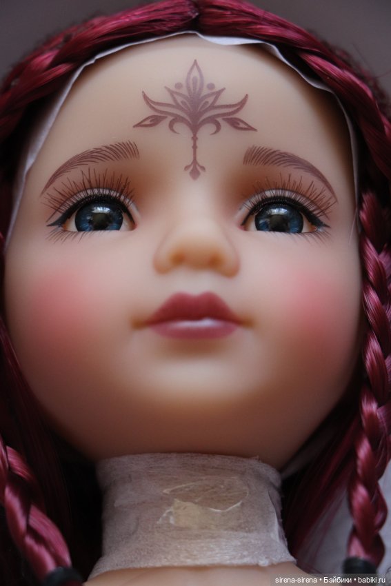 Медея с росписью на лице Руби Ред, Medea Ruby Red, полный комплект (фото 8)