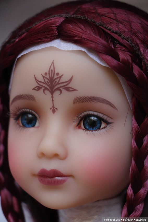 Медея с росписью на лице Руби Ред, Medea Ruby Red, полный комплект (фото 10)