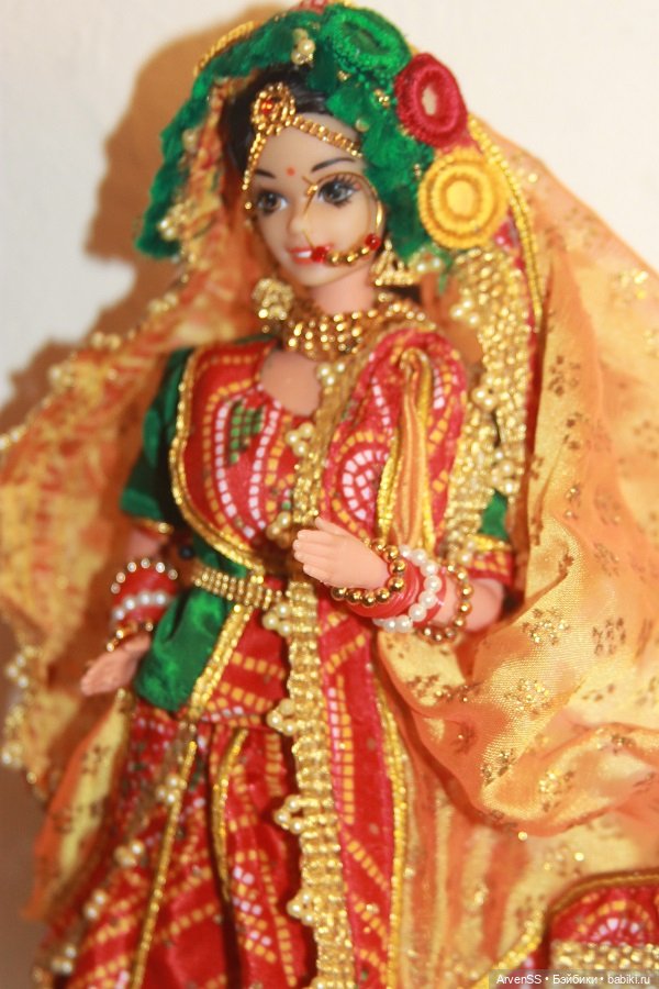 Редкая региональная Barbie Expressions of India Roopvati Rajasthani LEO (1997) (фото 4)