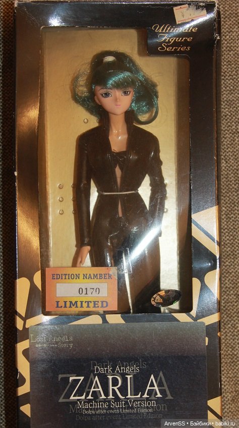 Винтажная девушка Volks 1/6 Zarla Mashine Suit Version из серии Dark Angels (фото 5)