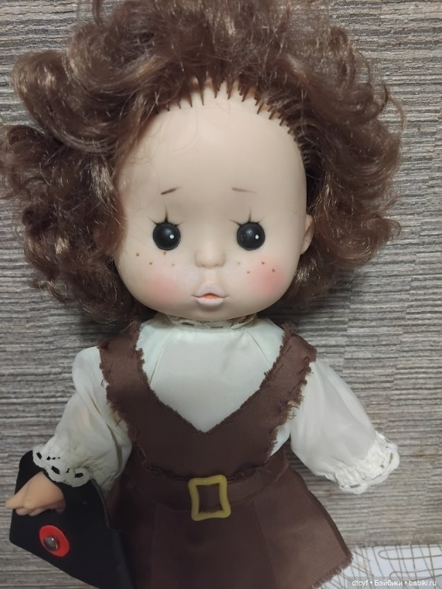 Кукла школьница — Винтажные куклы и игрушки детства (фото 3)