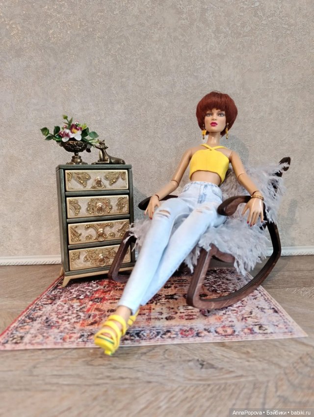 Комод для 1:6/1:4 "Злата" (фото 2)
