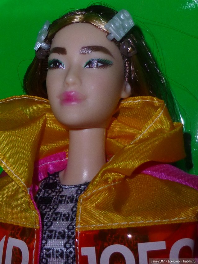 Коллекционная шарнирная Барби Barbie BMR1959 азиатка высокая NRFB (фото 8)