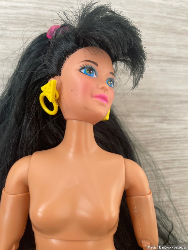 Barbie All American Kira на пышке мтм (фото 4)