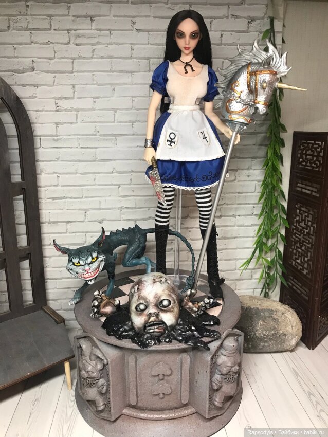 Экшен фигурка Alice madness returns