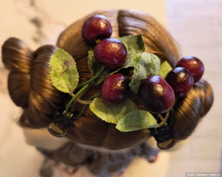 Cherry Kisses (Вишенка) от Monika Levenig (фото 8)