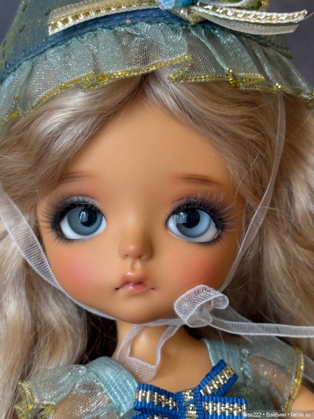 Красивая Sbelle в тане полный сет