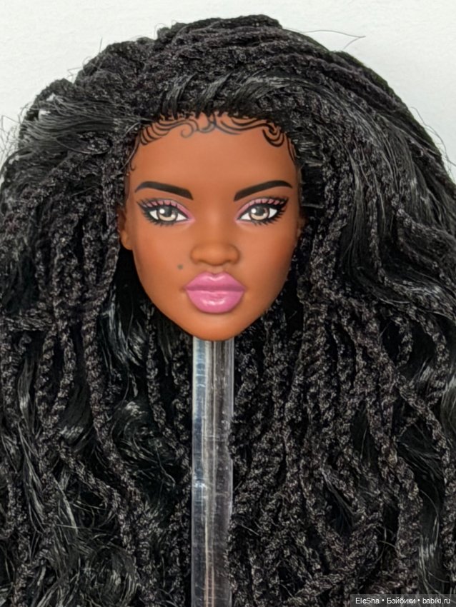 Голова Эль из набора You Create Barbie Basics (фото 5)