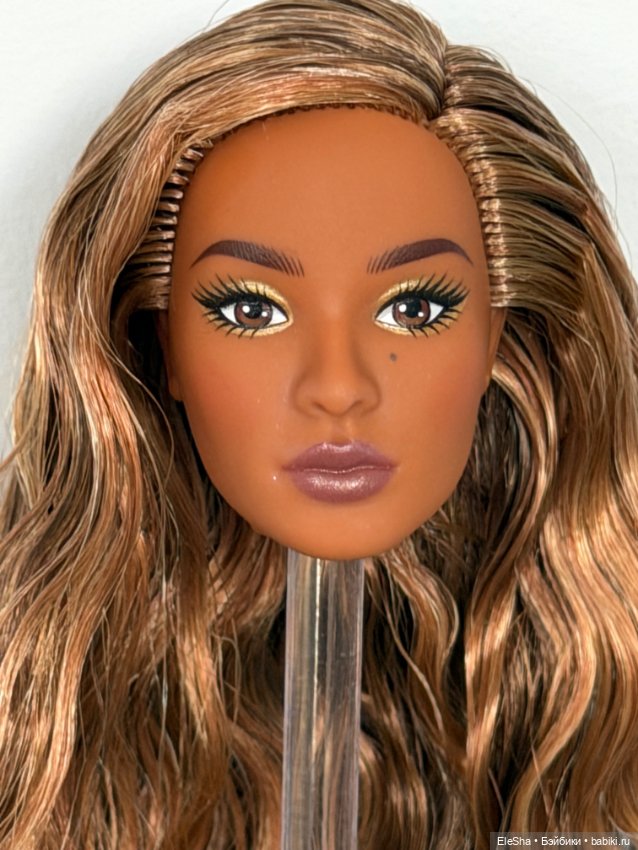 Голова Нишель набор You Create Barbie Basics