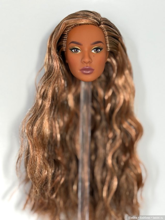 Голова Нишель набор You Create Barbie Basics (фото 2)