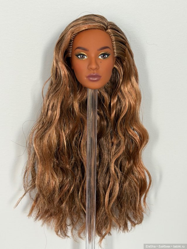 Голова Нишель набор You Create Barbie Basics (фото 5)