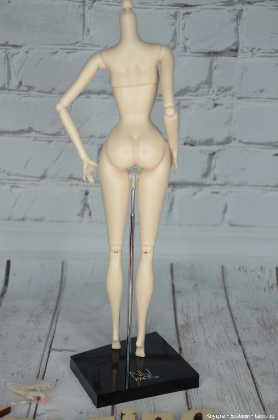 Новое фирменное шарнирное тело Mizi doll c доп кистями (фото 6)