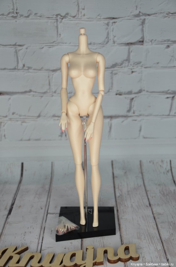Новое фирменное шарнирное тело Mizi doll c доп кистями