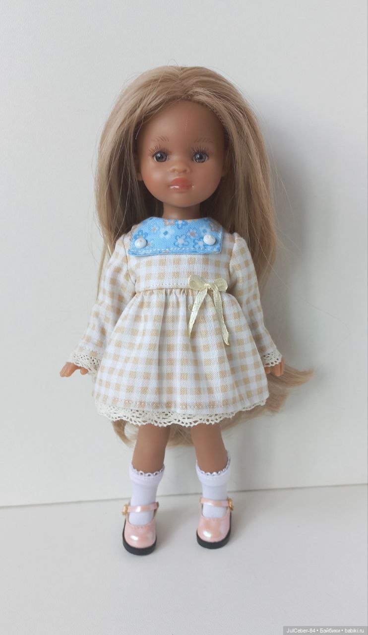 Наряды на куклу mini Paola reina 21 см