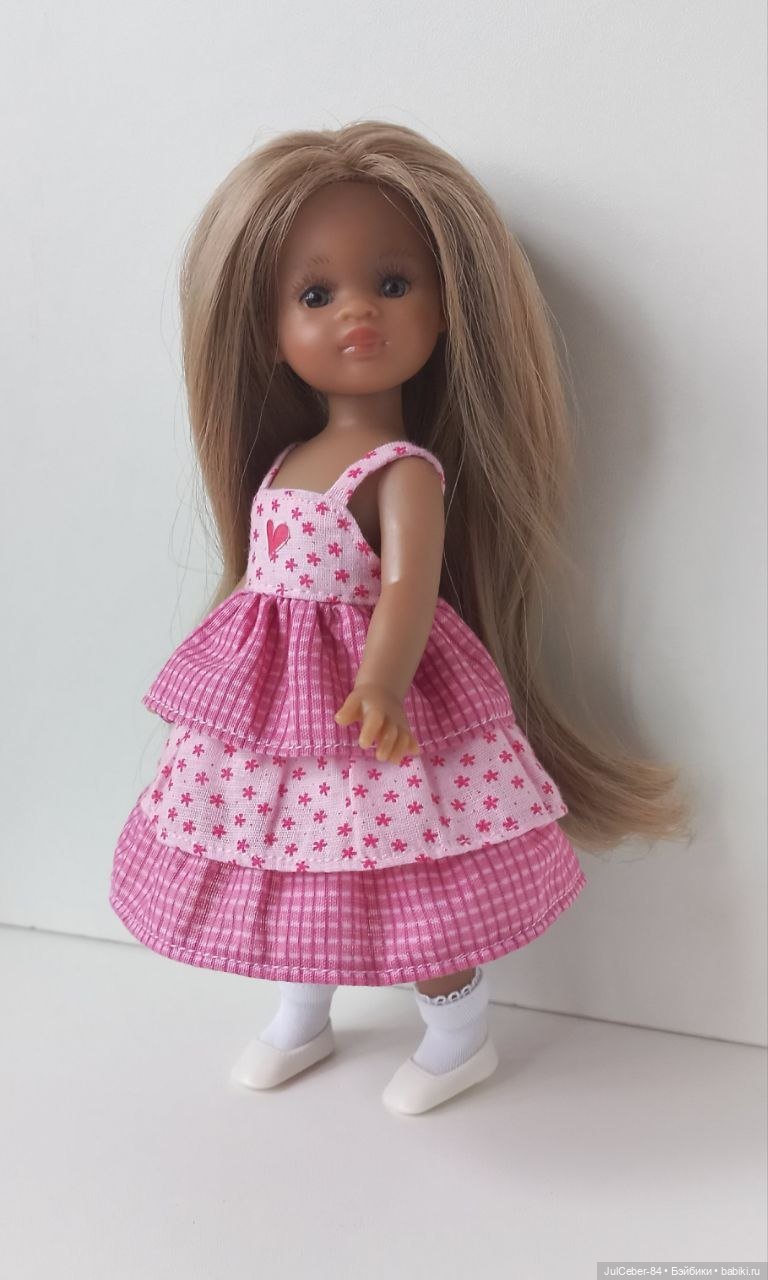 Наряды на куклу mini Paola reina 21 см