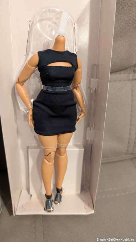 Барби Barbie basics model 05 гибрид (фото 4)